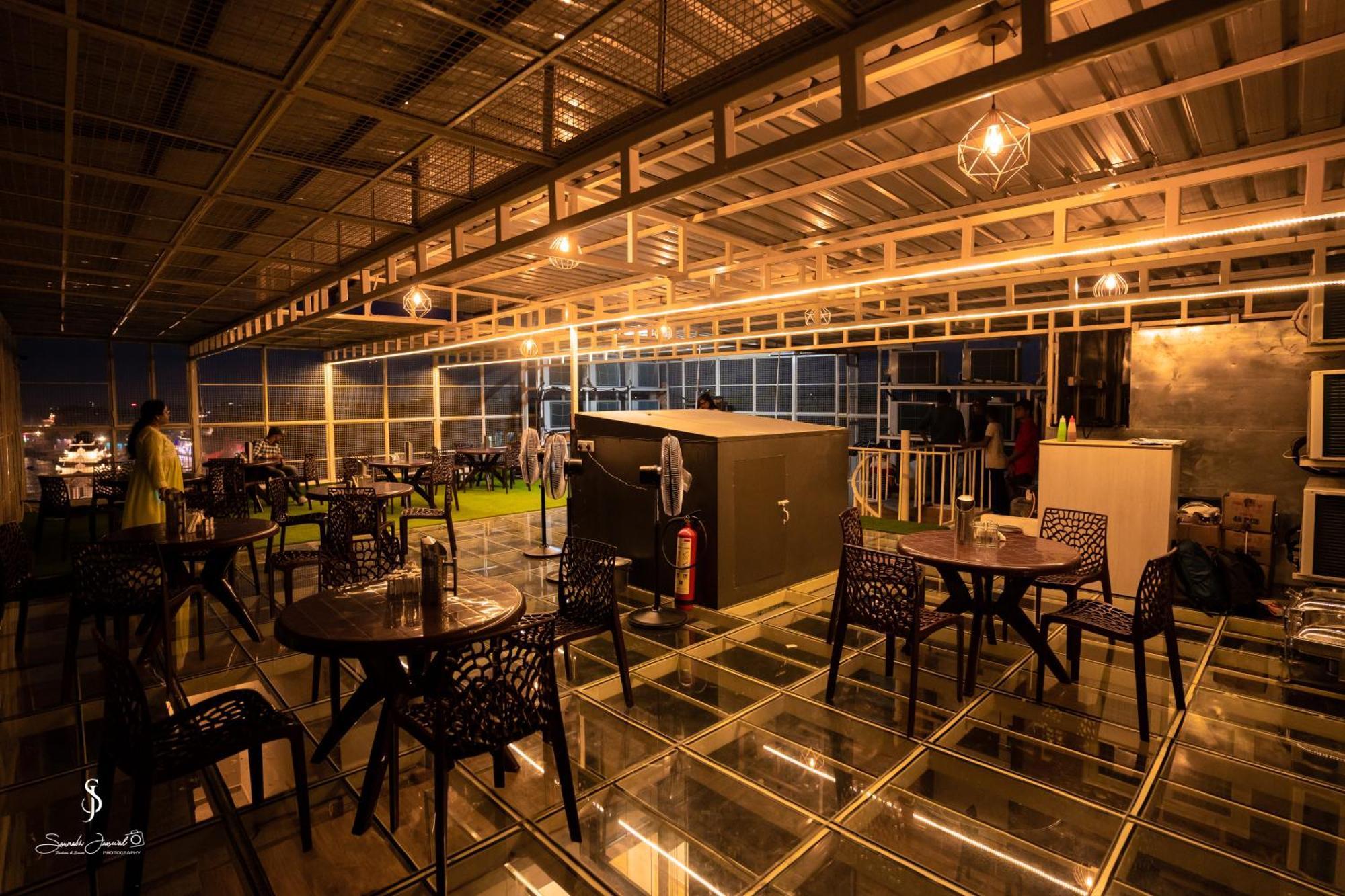 Hotel Jsr Ganga Varanasi Exterior photo