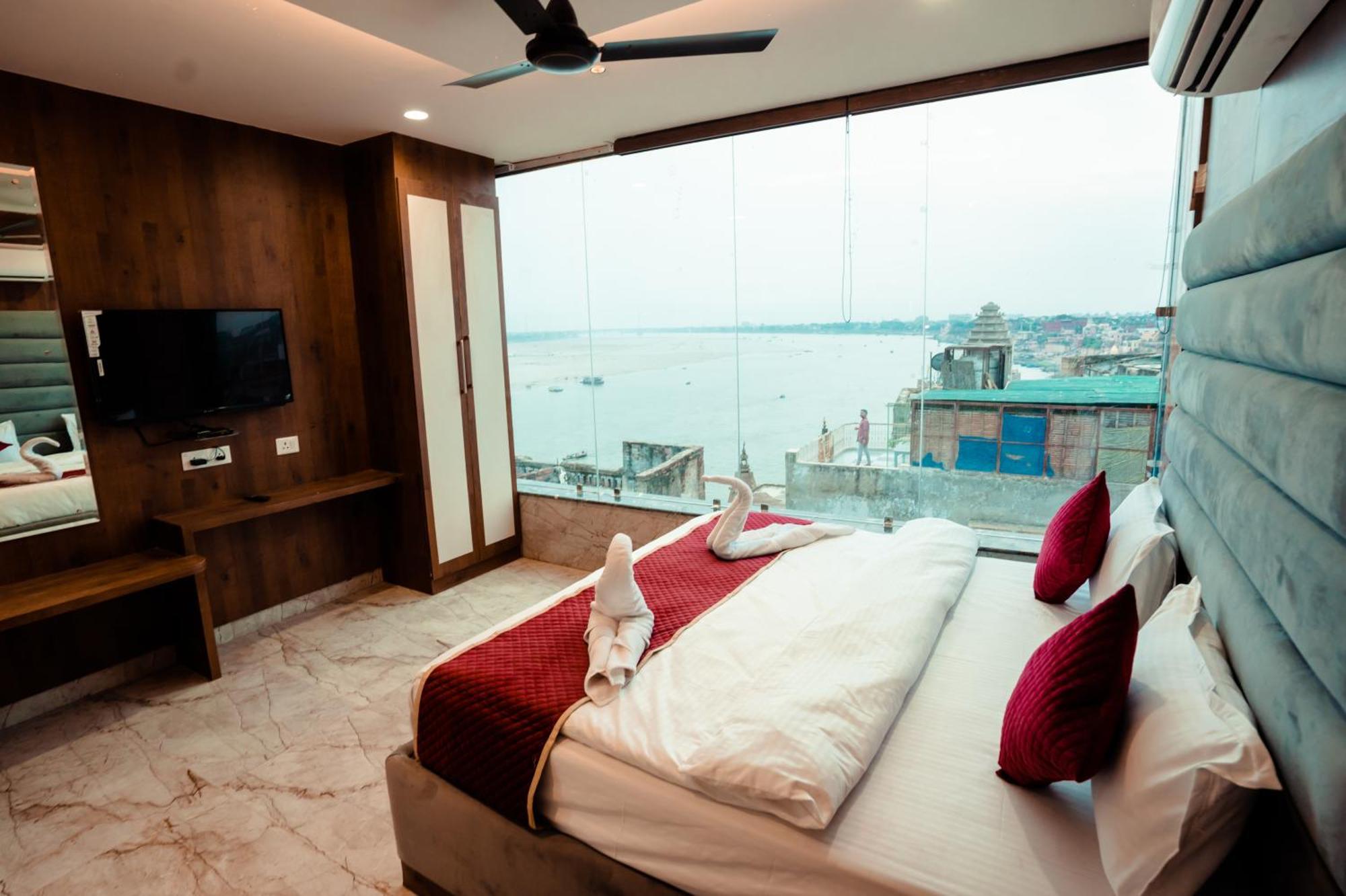 Hotel Jsr Ganga Varanasi Exterior photo